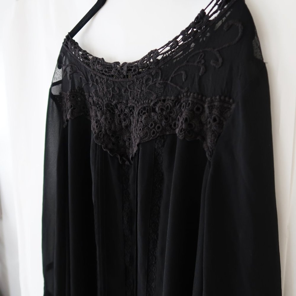 SOLD | Torrid | Pintuck Lace Trim Blouse - Picture 6 of 8